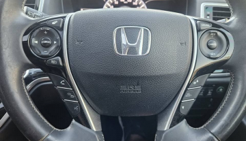 2015 Honda Odessey Vti- L Luxury 16.jpg